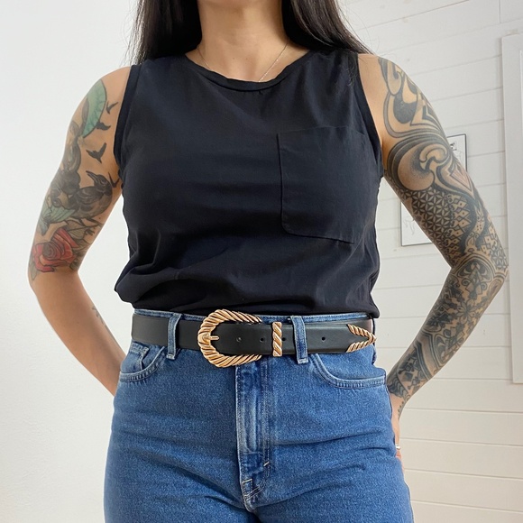 Everlane pocket tank - Picture 1 of 4